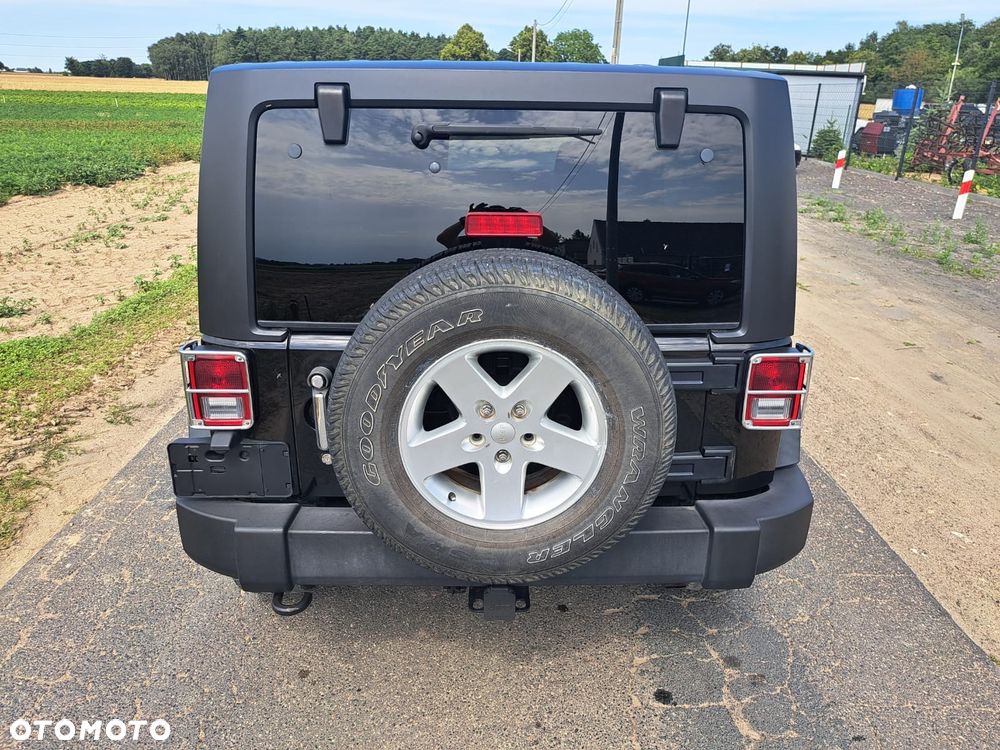 Jeep Wrangler - 15