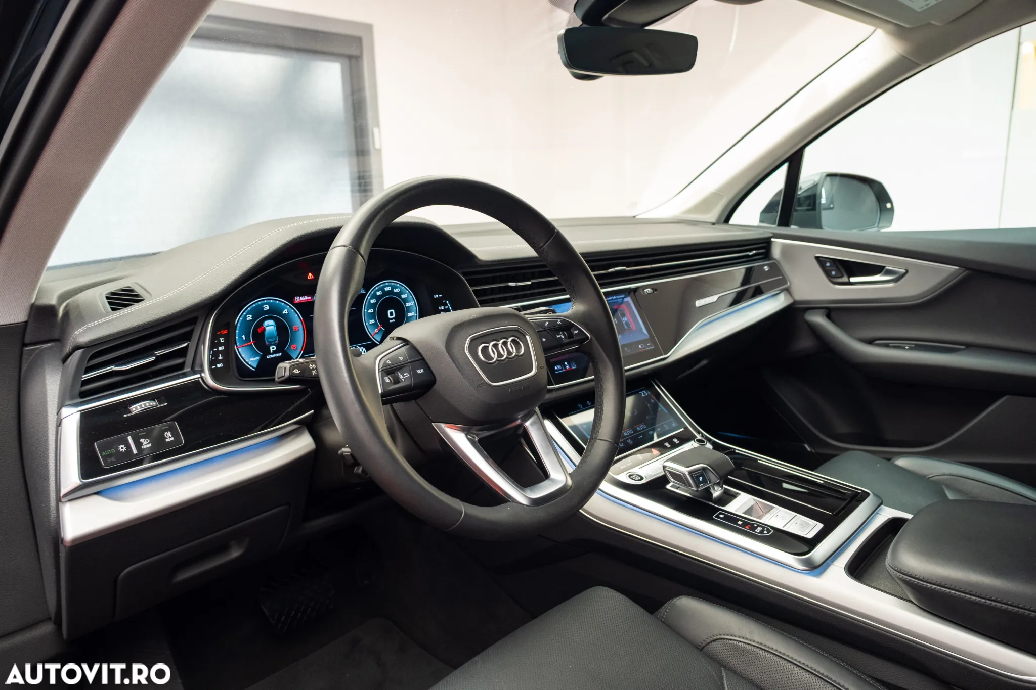 Audi Q7 50 TDI quattro Tiptronic S line - 23