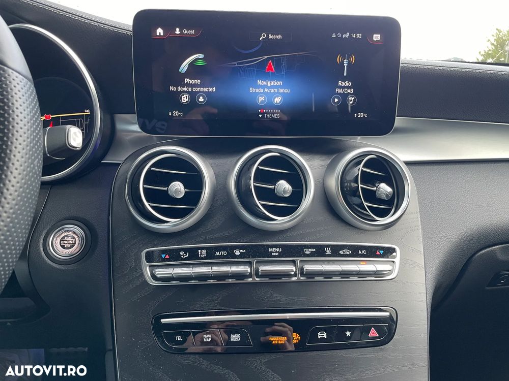 Mercedes-Benz GLC Coupe 300 4MATIC MHEV - 10