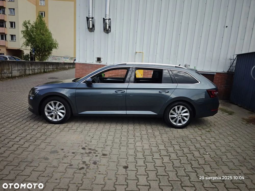 Skoda Superb 2.0 TDI 4x4 Ambition DSG - 5