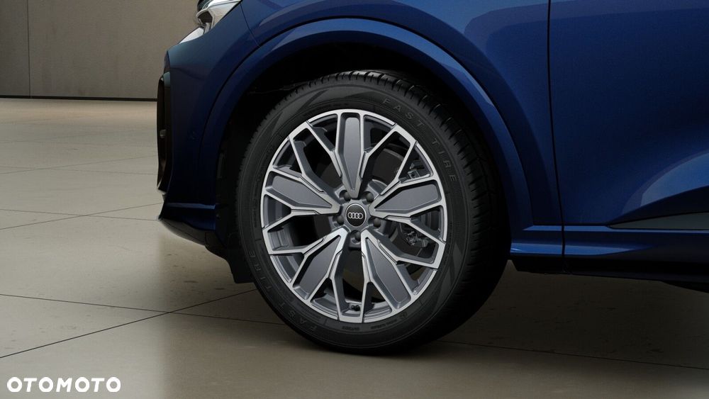 Audi Q5 Sportback - 8
