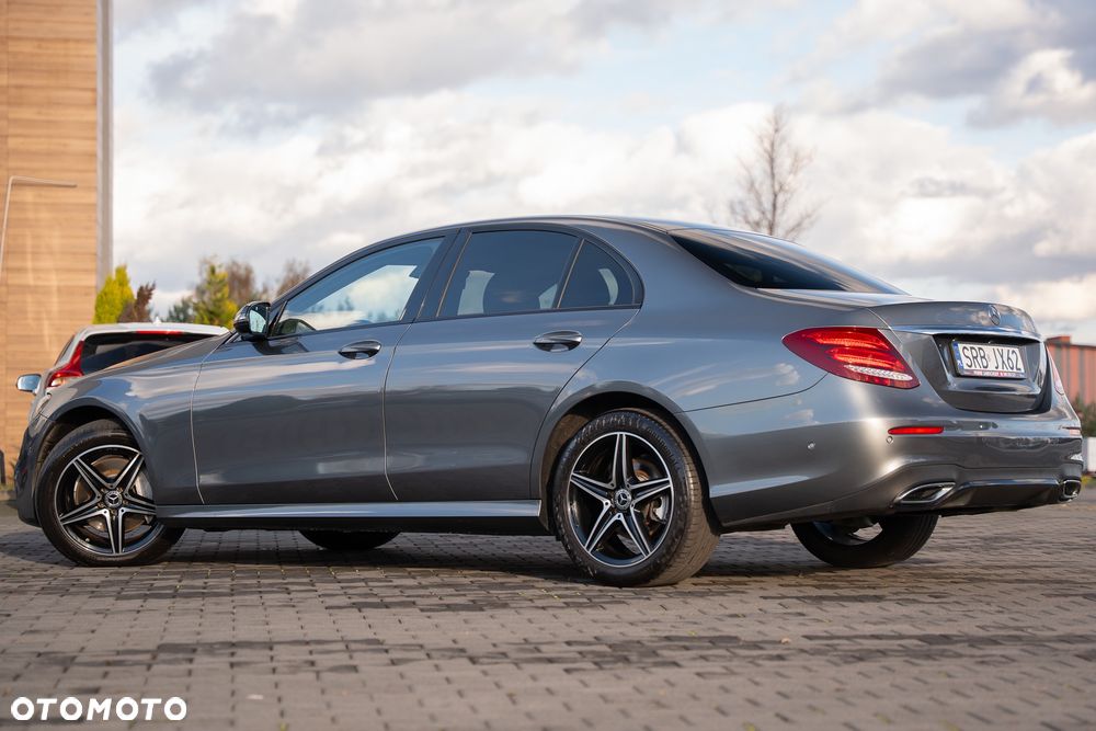 Mercedes-Benz Klasa E 220 d 9G-TRONIC AMG Line - 12