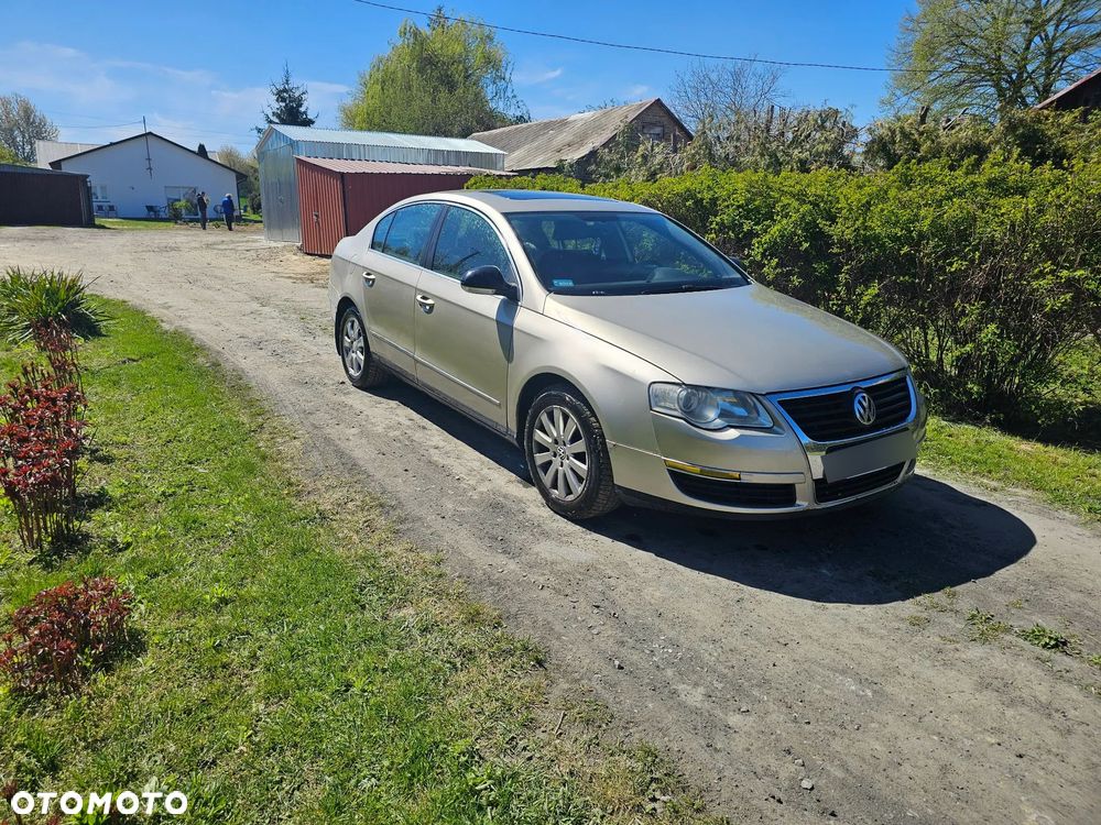 Volkswagen Passat 2.0 TDI 4Mot Highline - 2