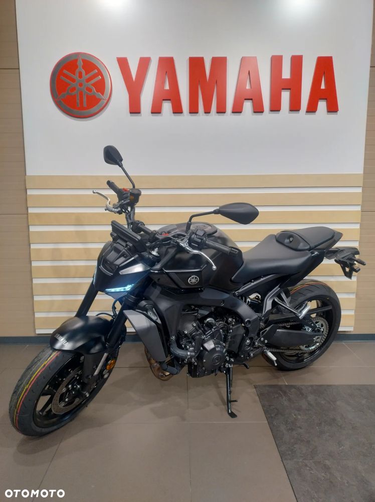Yamaha MT - 4