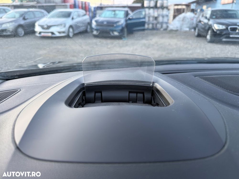 Renault Megane ENERGY dCi 110 EDC BOSE EDITION - 11