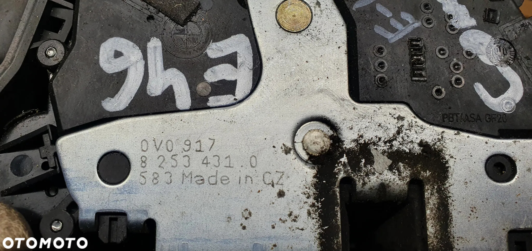 Zamek lewy przód przedni lewy BMW E46 Europa 8253431 - 6