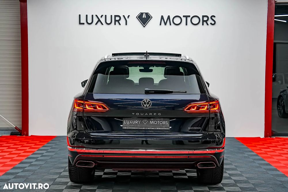 Volkswagen Touareg 3.0 V6 e-Hybrid 4Motion Aut. Elegance - 10