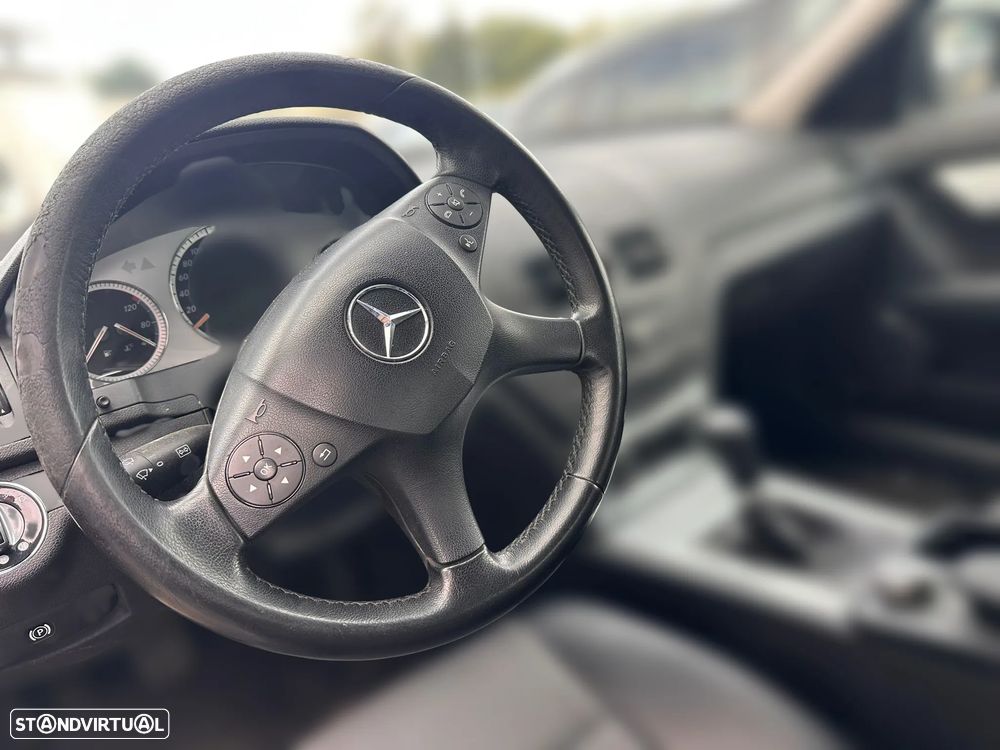 MERCEDES-BENZ Classe C Sedan (W204) C 220 CDI 2.2 Diesel 170 cv  125 kW 2007 - 2008 OM 646.811 para peças - 4