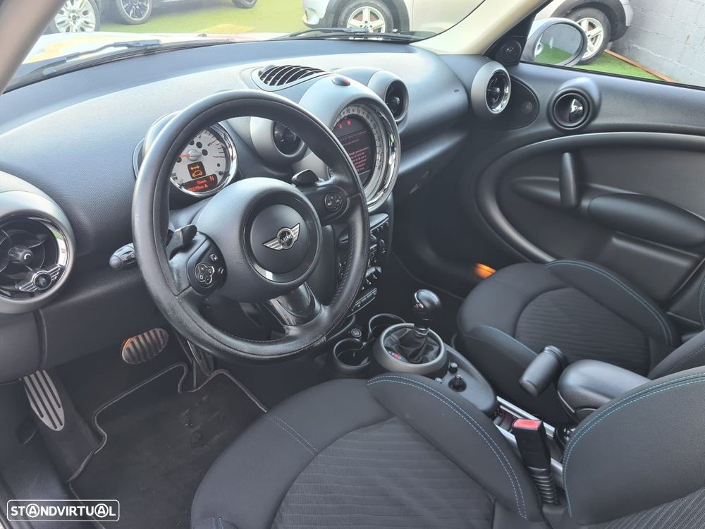 MINI Countryman Cooper SD ALL4 Auto - 5
