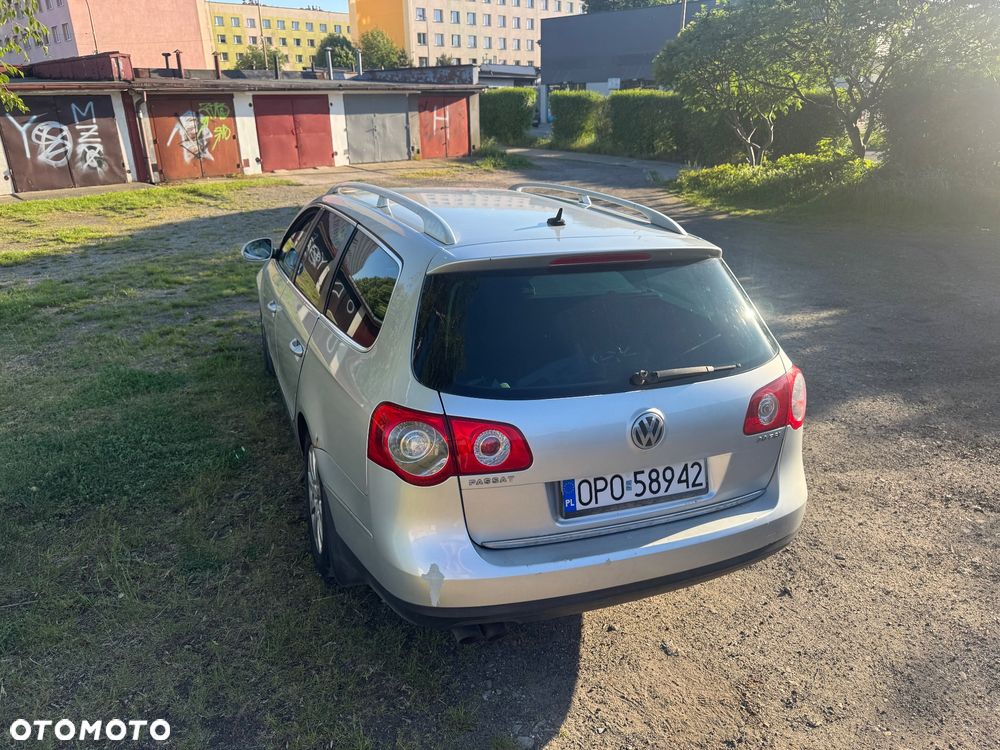 Volkswagen Passat 2.0 TSI Highline - 9