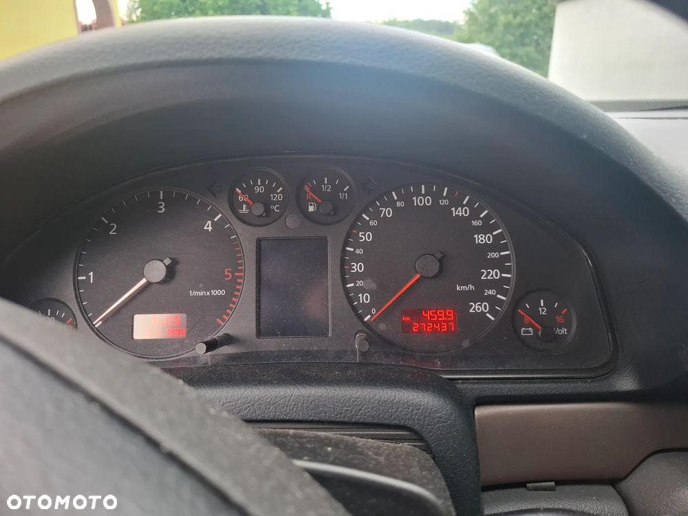 Audi A4 Avant 1.9 TDI - 9