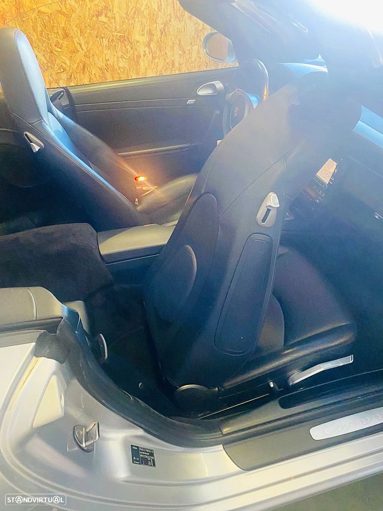 Porsche 911 Série F - 42