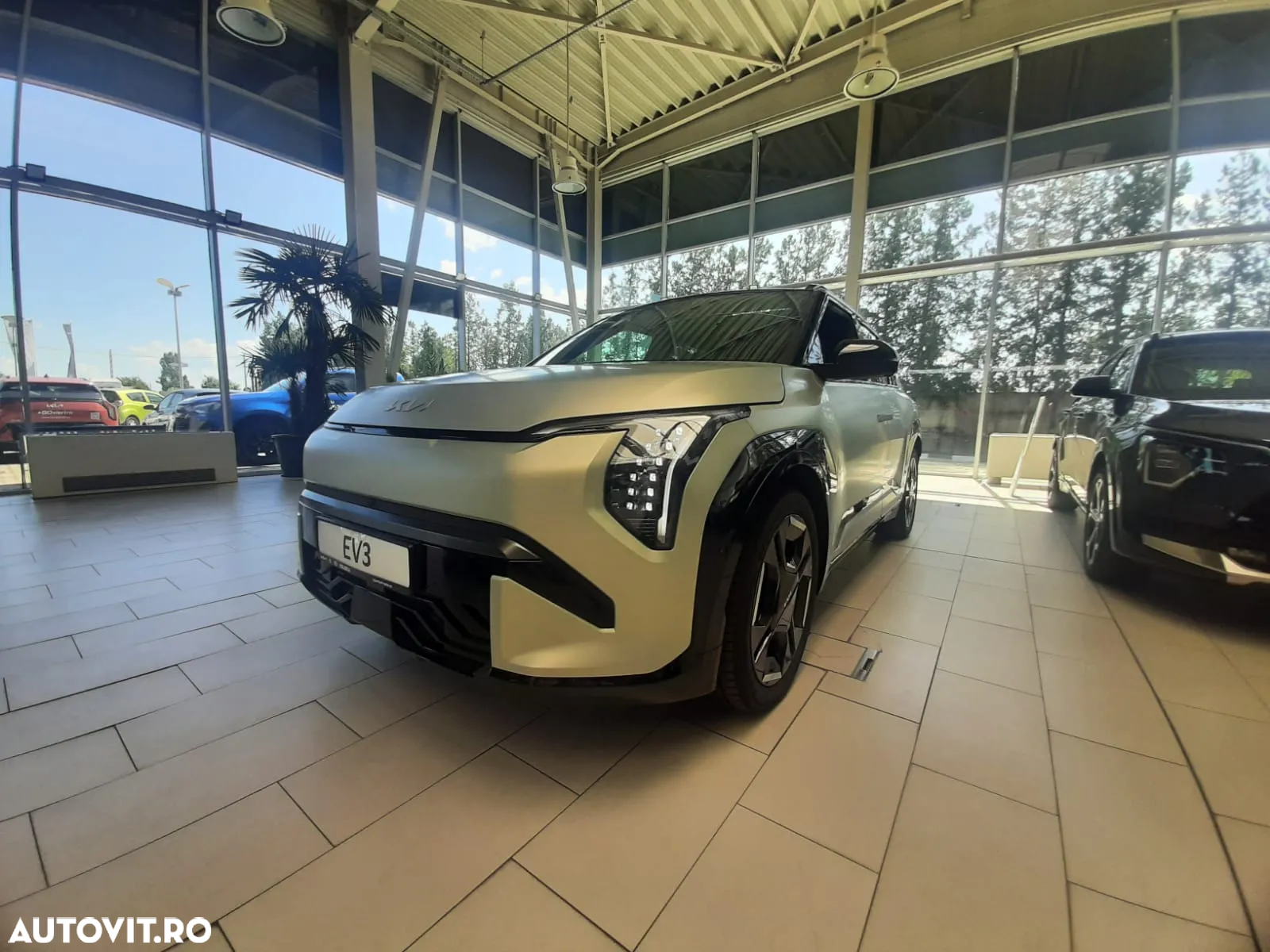 Kia EV3 81.4 kWh 4x2 AT GT Line - 4