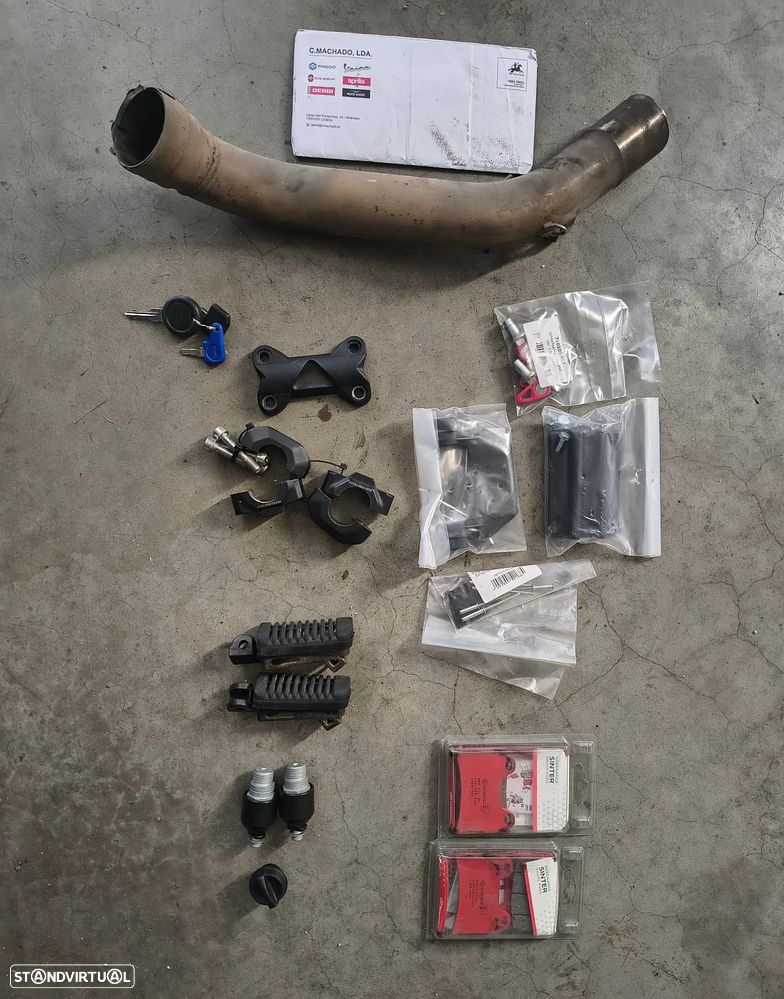 Moto Guzzi V85 V85TT Travel E4 + 5000€ acessórios - 26
