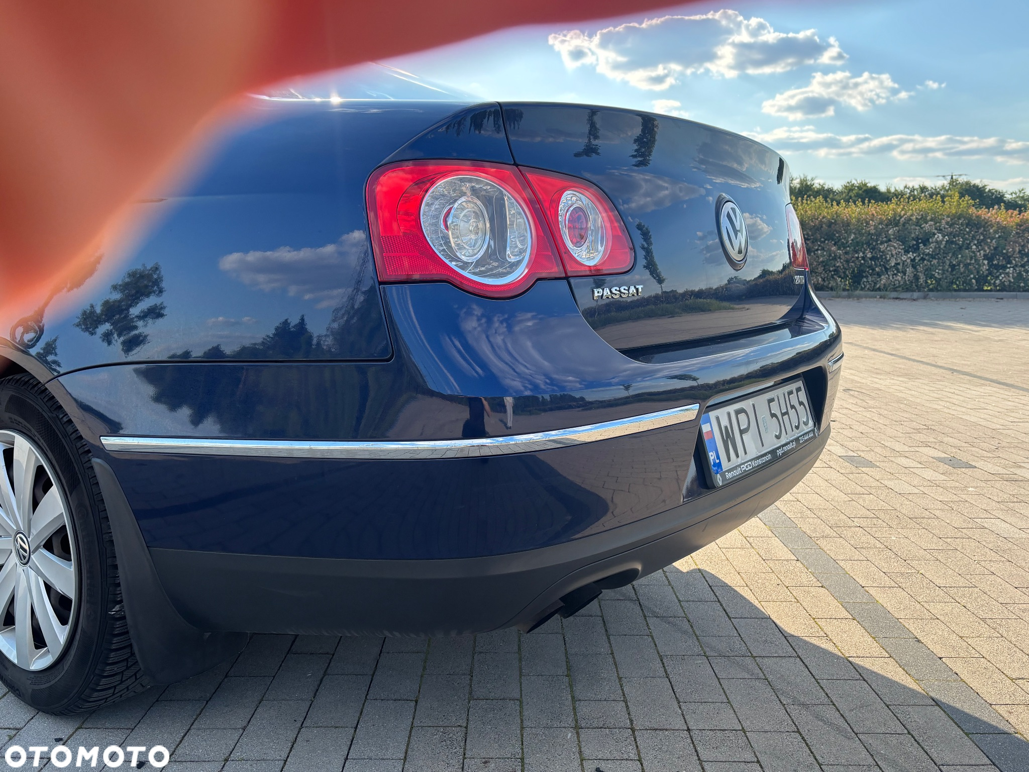 Volkswagen Passat 2.0 TDI Comfortline - 8