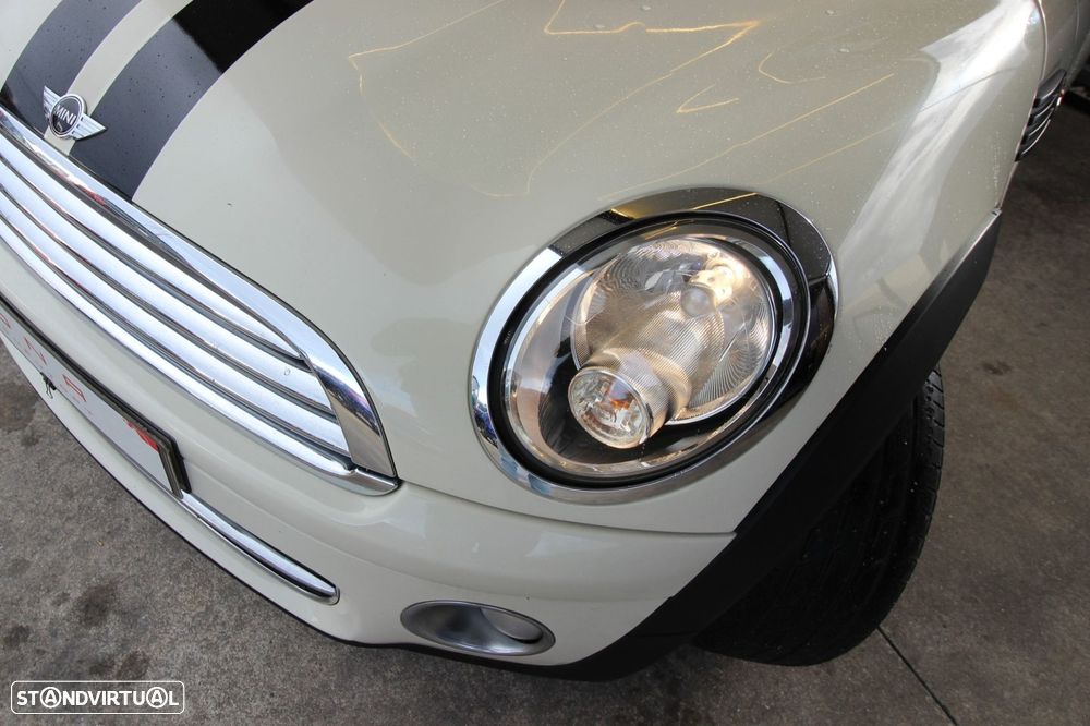 MINI Clubman Cooper D - 8