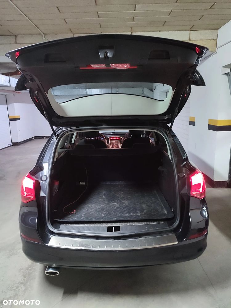 Opel Astra 1.4 T Essentia - 10