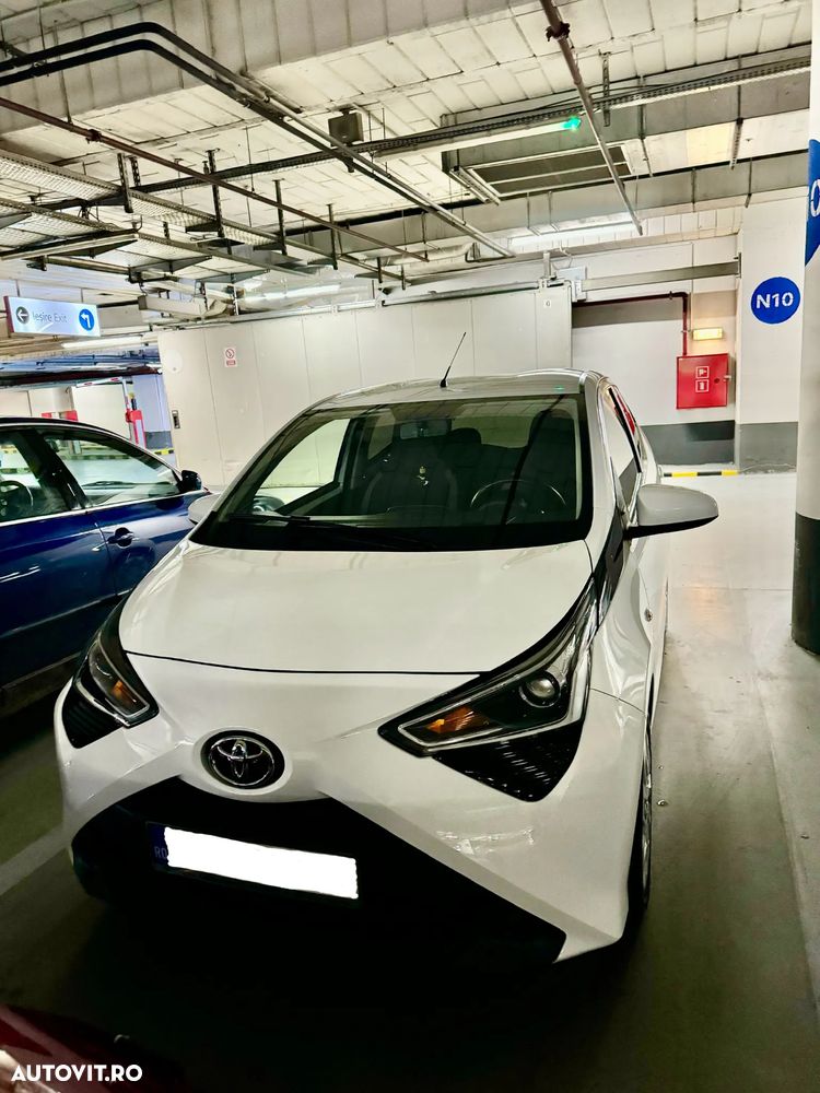 Toyota Aygo 1.0 VVY-I 5 usi X-play - 10