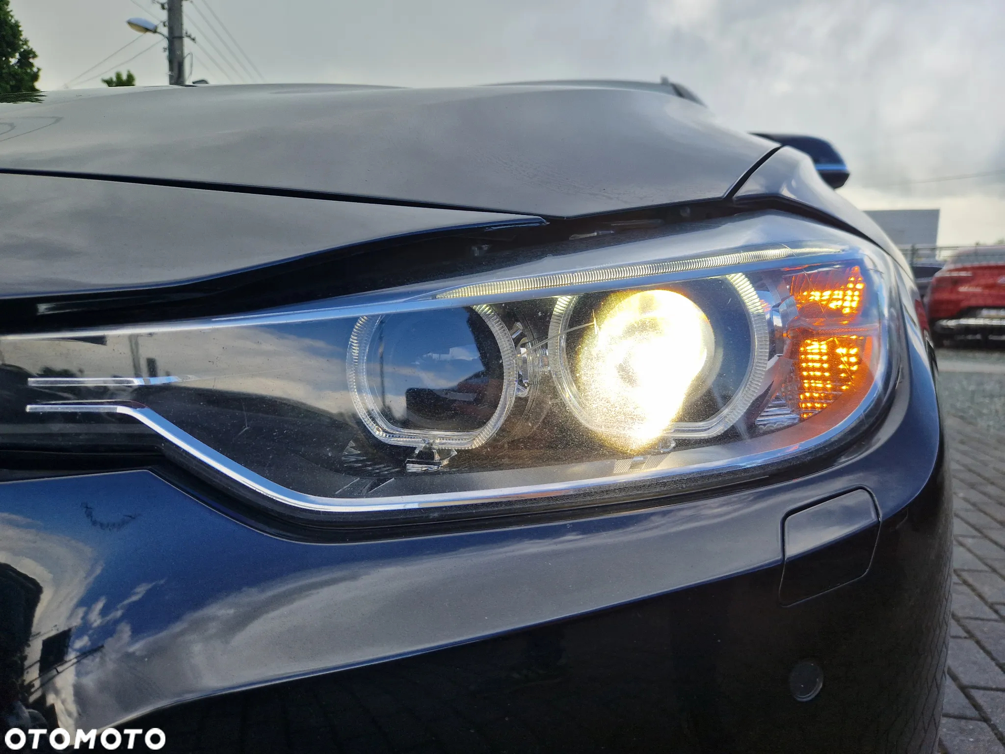 BMW Seria 3 330d xDrive M Sport EU6 - 31