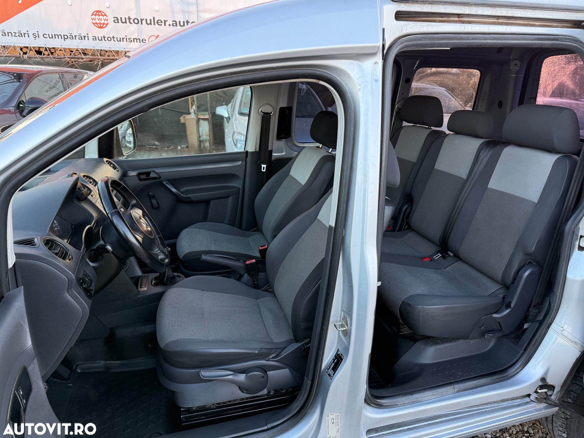 Volkswagen Caddy 2.0 TDI 4Motion Comfortline - 2