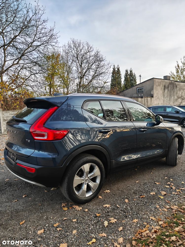 Volvo XC 40 T2 Momentum Pro - 9