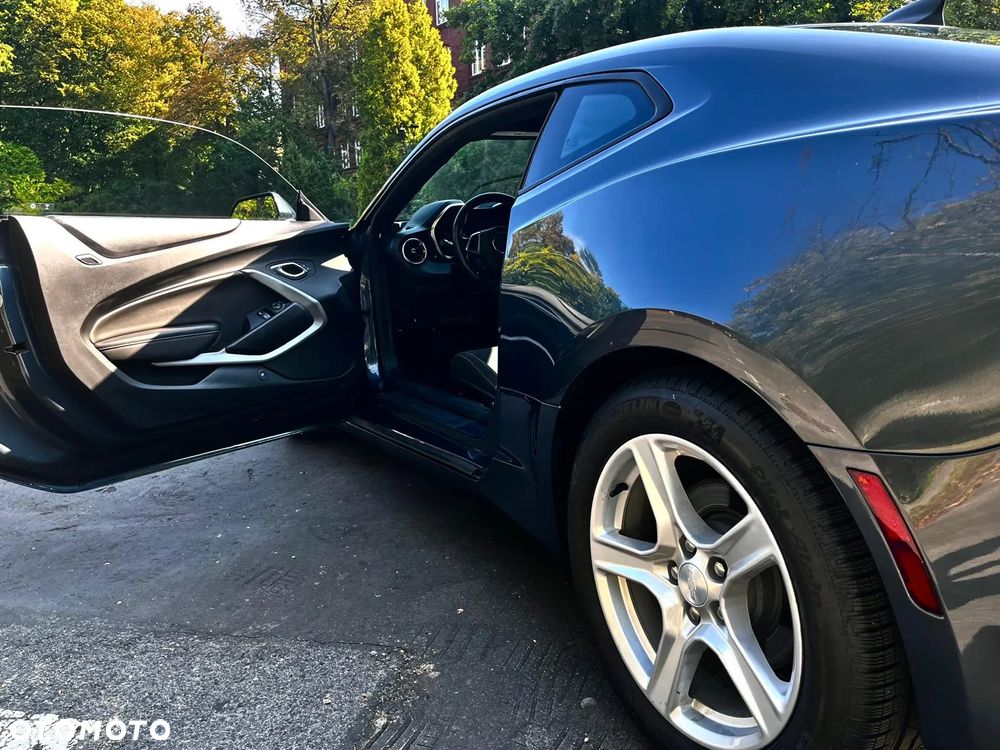 Chevrolet Camaro Coupe 2.0 - 16