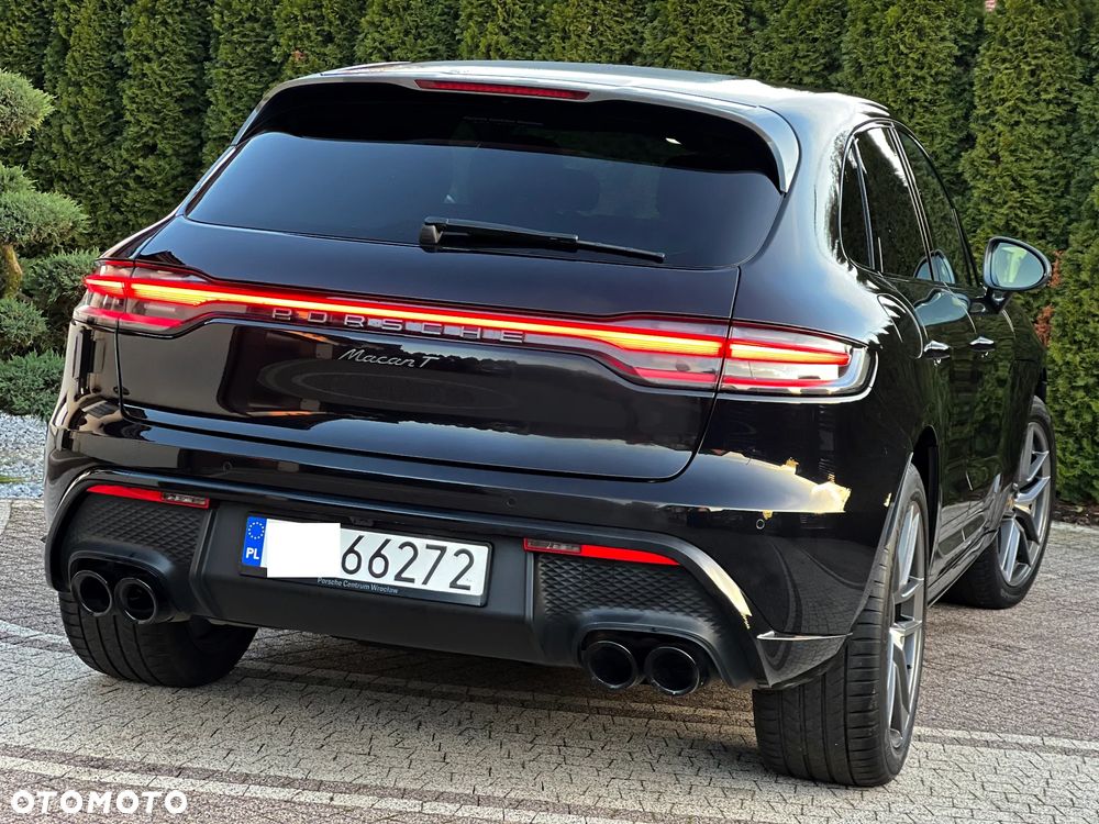 Porsche Macan T - 25