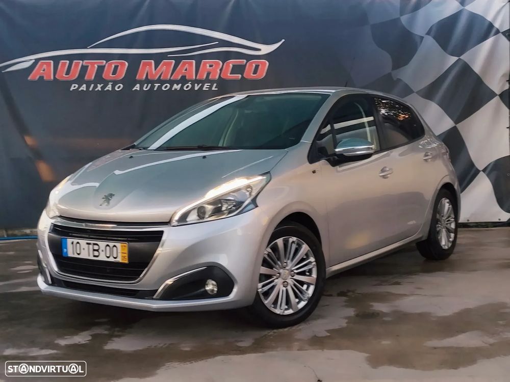 Peugeot 208 1.2 VTi SE Style - 1