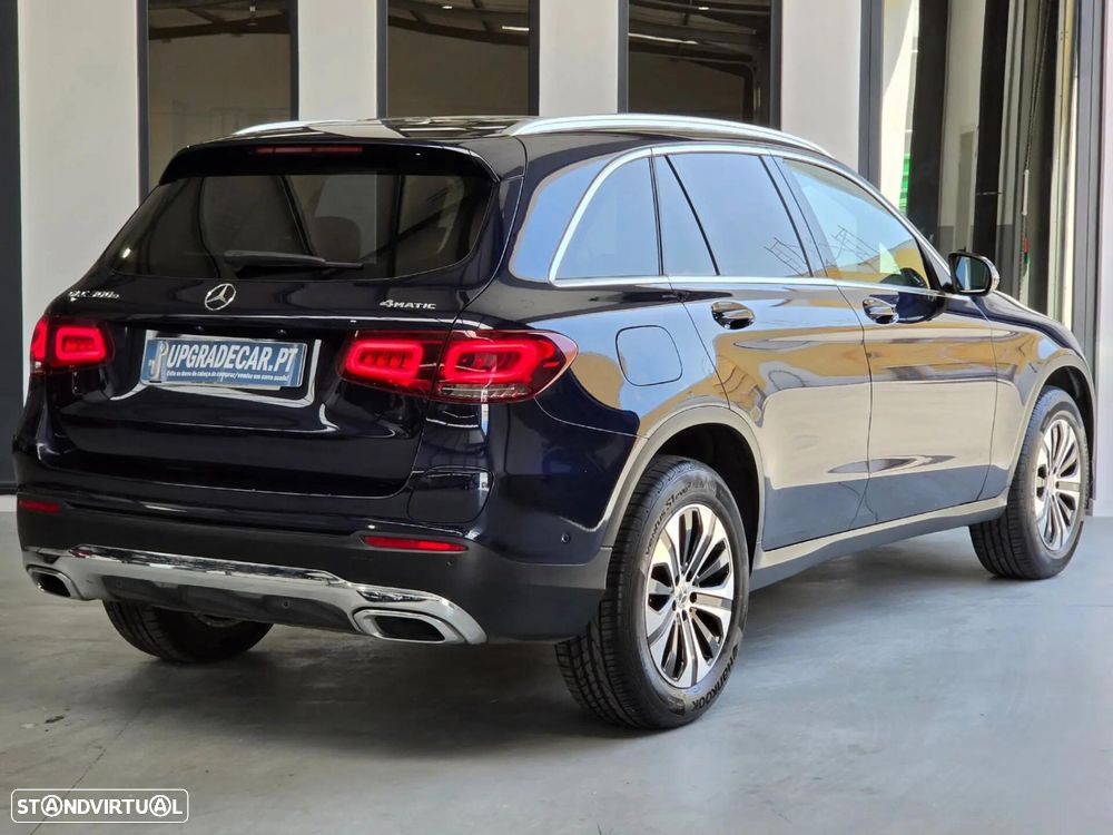 Mercedes-Benz GLC 300 e 4Matic - 13