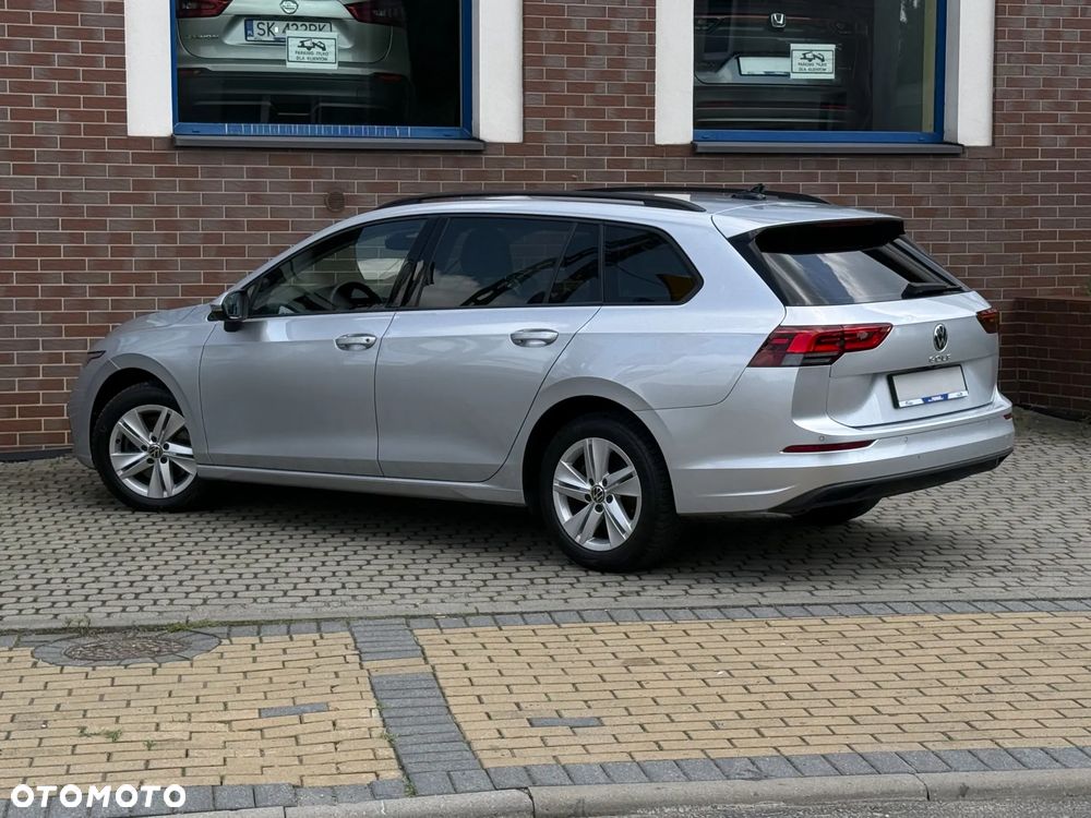 Volkswagen Golf 2.0 TDI Life - 24