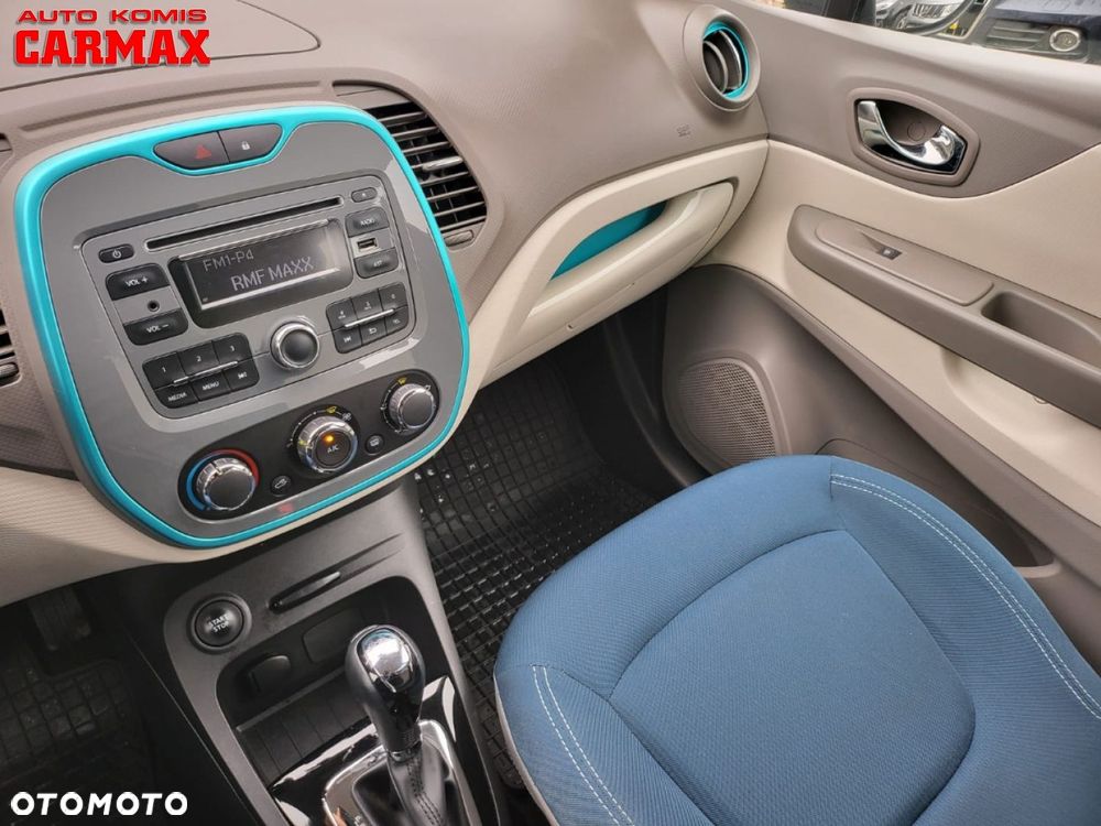 Renault Captur - 22