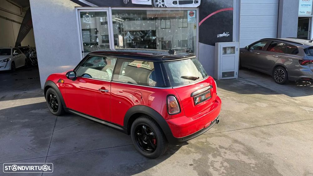 MINI 3 Portas Cooper D - 9