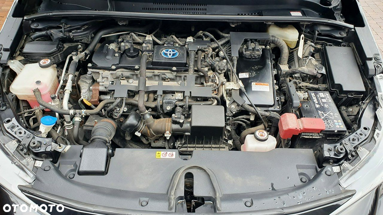 Toyota Corolla 1.8 Hybrid Comfort - 32