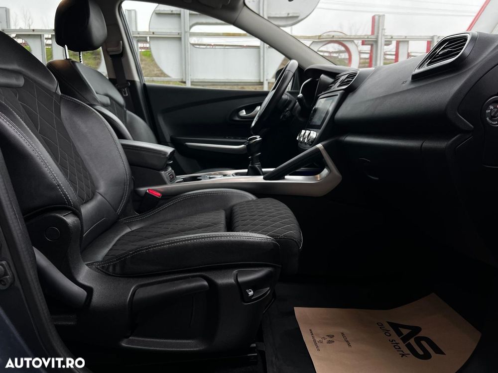Renault Kadjar BLUE dCi 4X4 Intens - 20