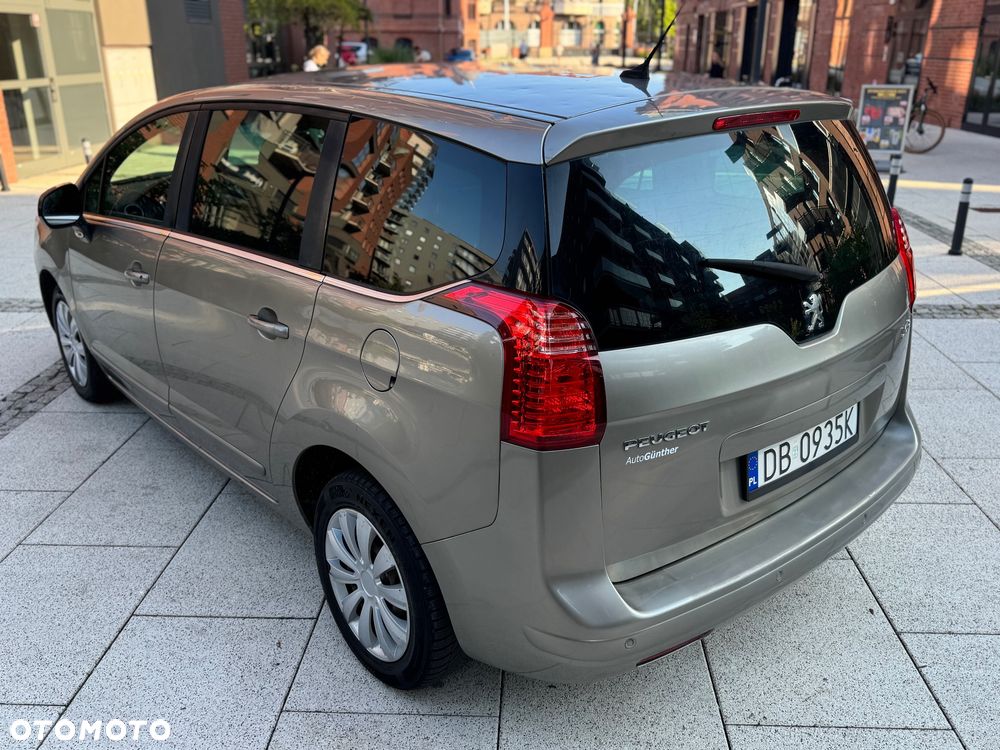 Peugeot 5008 - 7