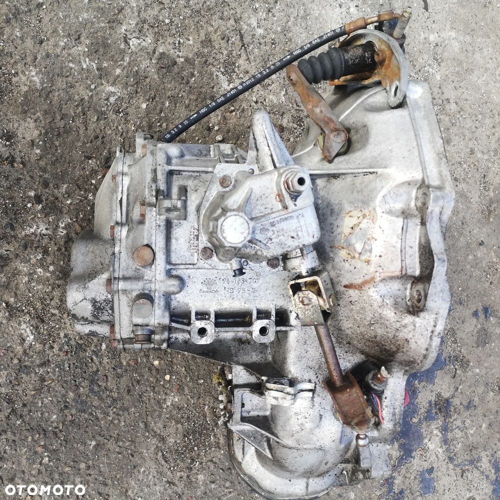 SKRZYNIA BIEGÓW DAEWOO CHEVROLET 1.5 1.6 BP 16V 96183707 - 2