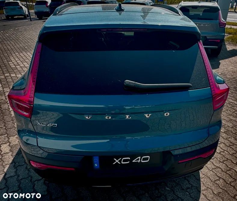 Volvo XC 40 B4 B AWD DKG Inscription - 10