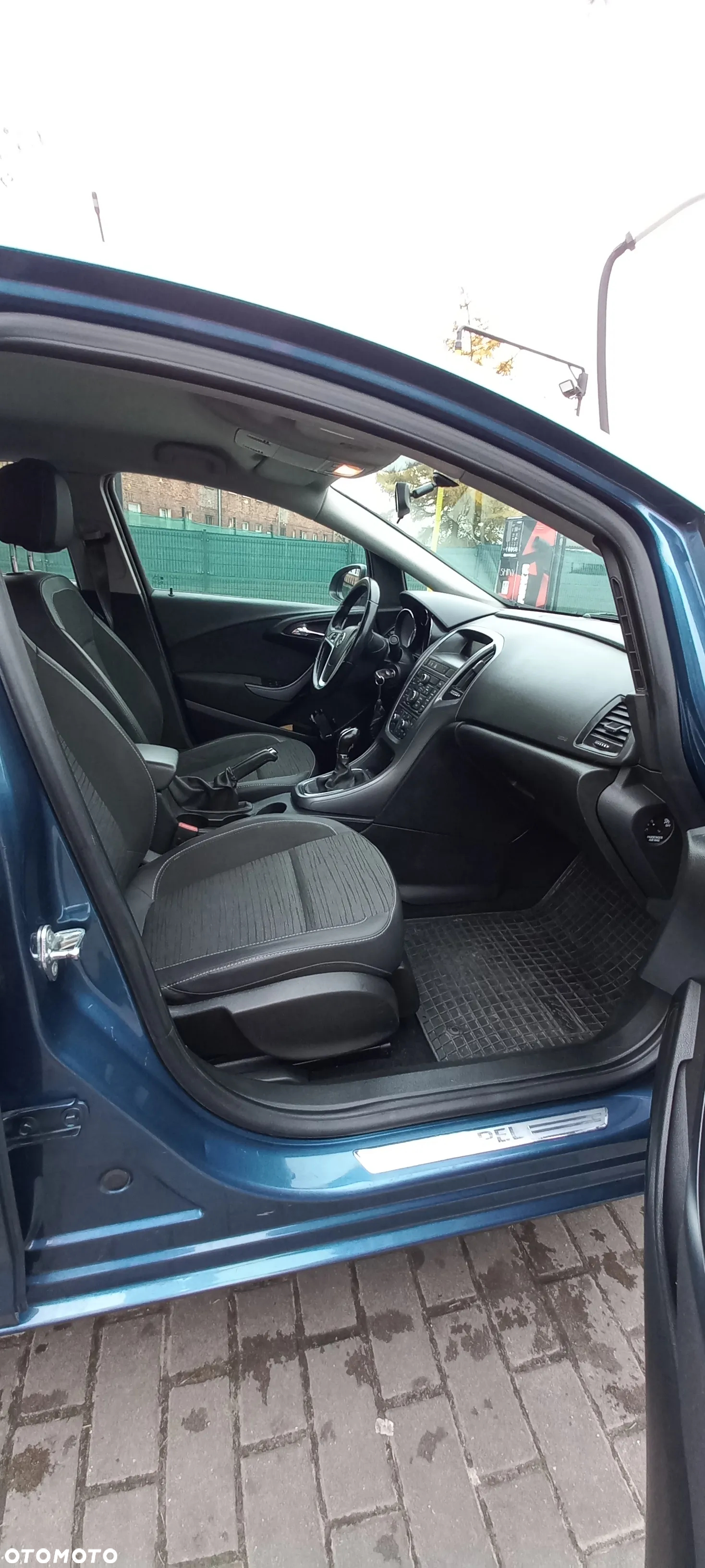 Opel Astra IV 1.4 T Business - 9