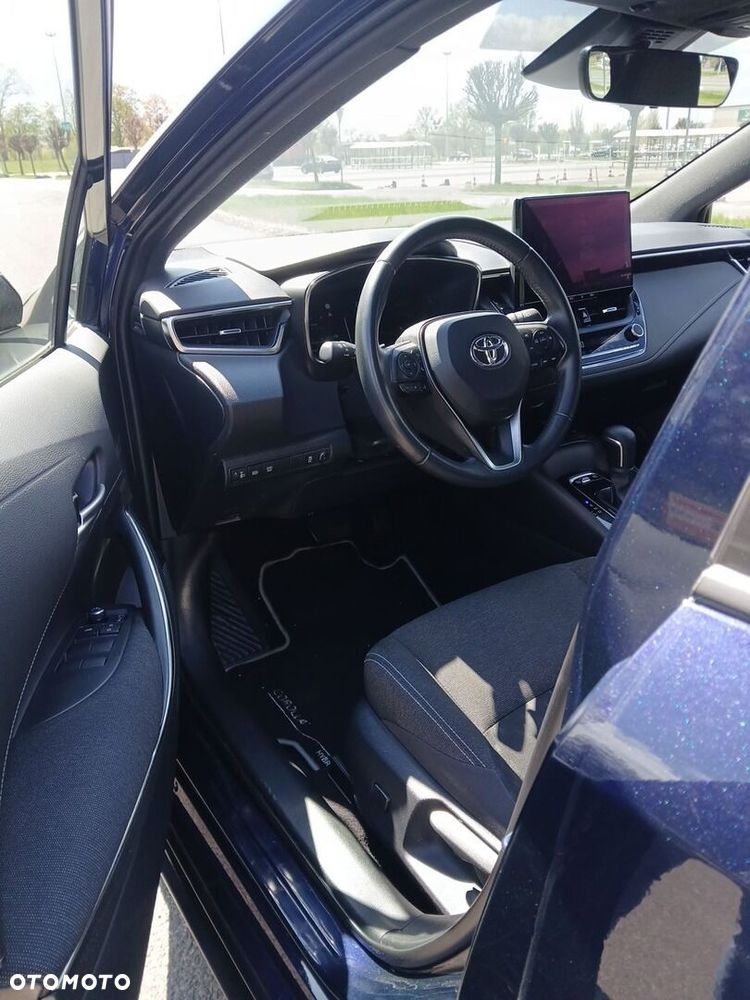 Toyota Corolla 2.0 Hybrid Comfort - 18