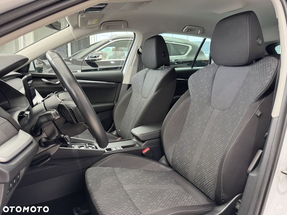 Skoda Octavia 2.0 TDI Style DSG - 10