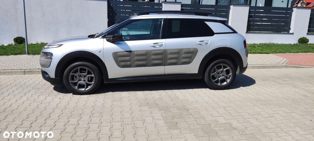 Citroën C4 Cactus 1.2 PureTech Shine EU6 - 4