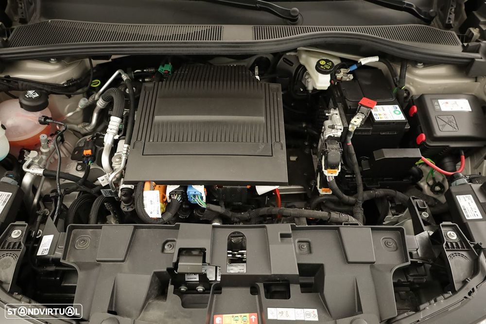Alfa Romeo Junior Elletrica 50 kWh - 24