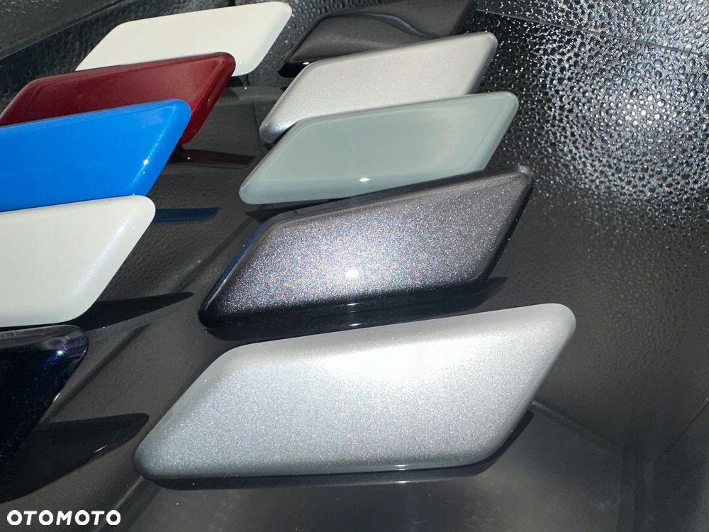 ZAŚLEPKA SPRYSKIWACZA LAMP RAV4 XA50 2018 - WSZYSTKIE KOLORY OEM TOYOTA - 10