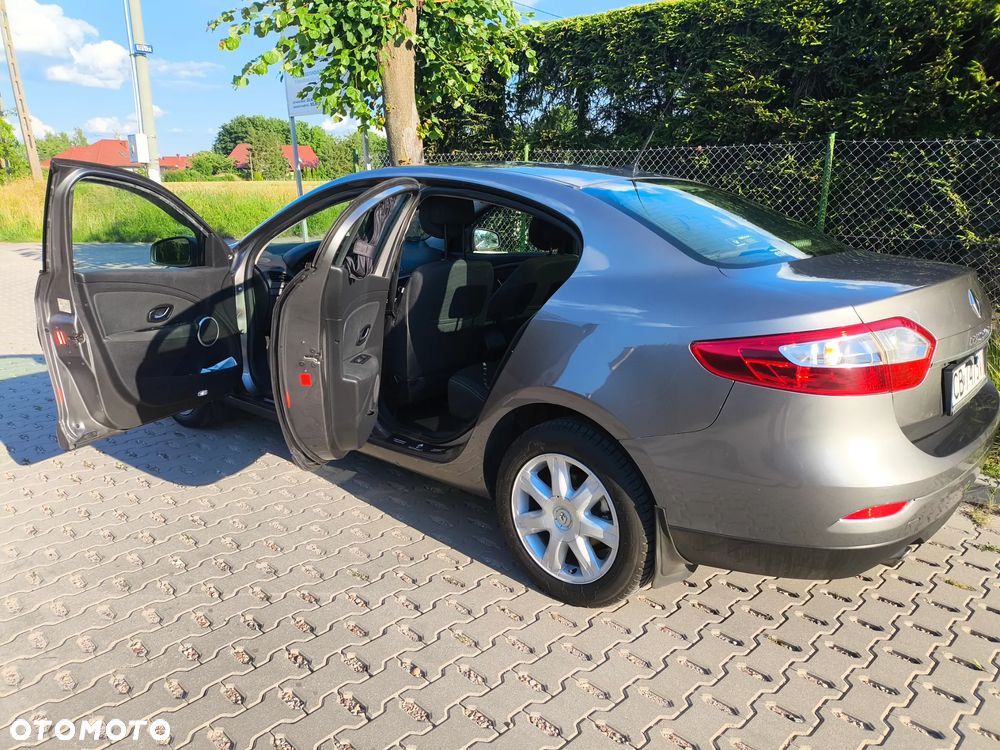 Renault Fluence 1.6 16V Color Edition - 8
