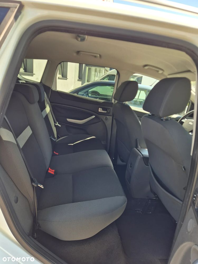 Ford Kuga 2.0 TDCi Trend - 7