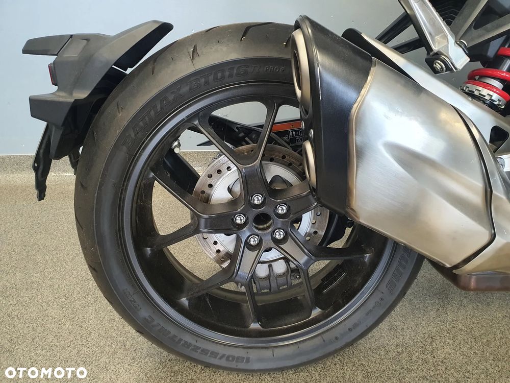 Honda CB - 3