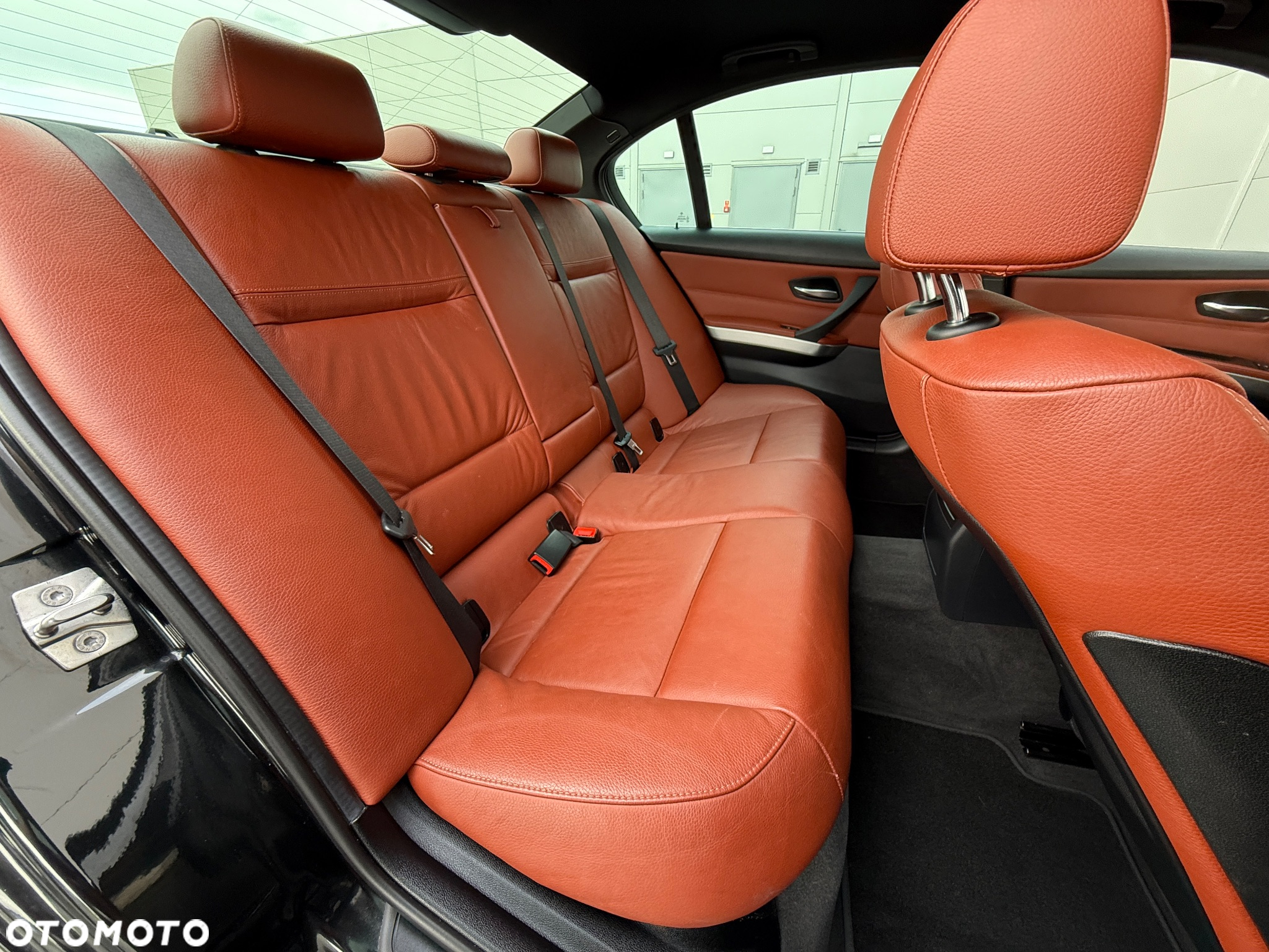 BMW Seria 3 320i - 27