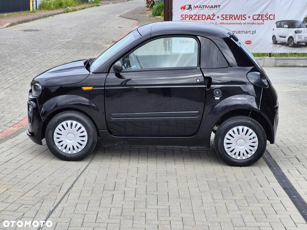Microcar DUE - 25