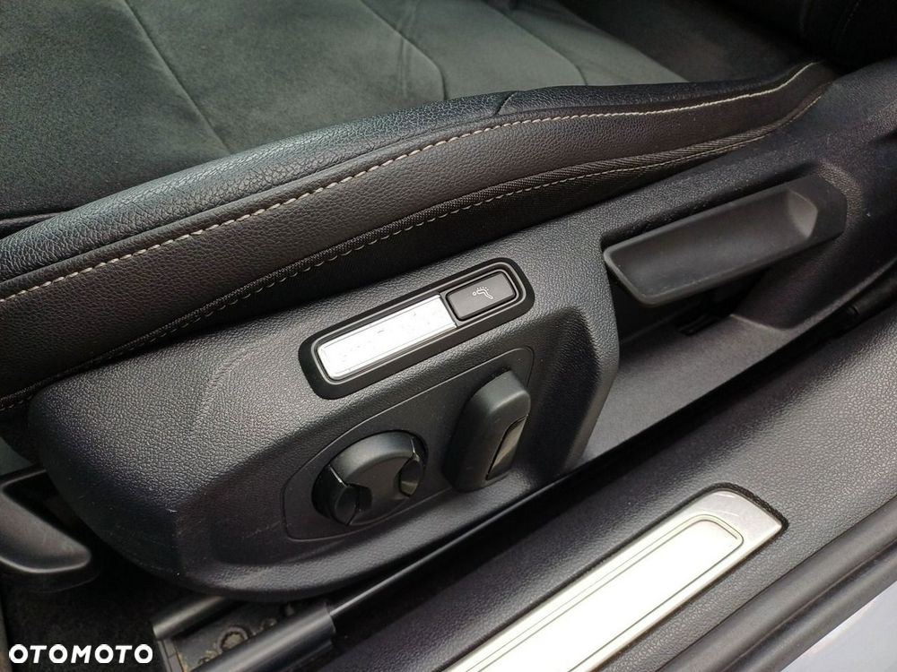 Volkswagen Arteon Shooting Brake - 28