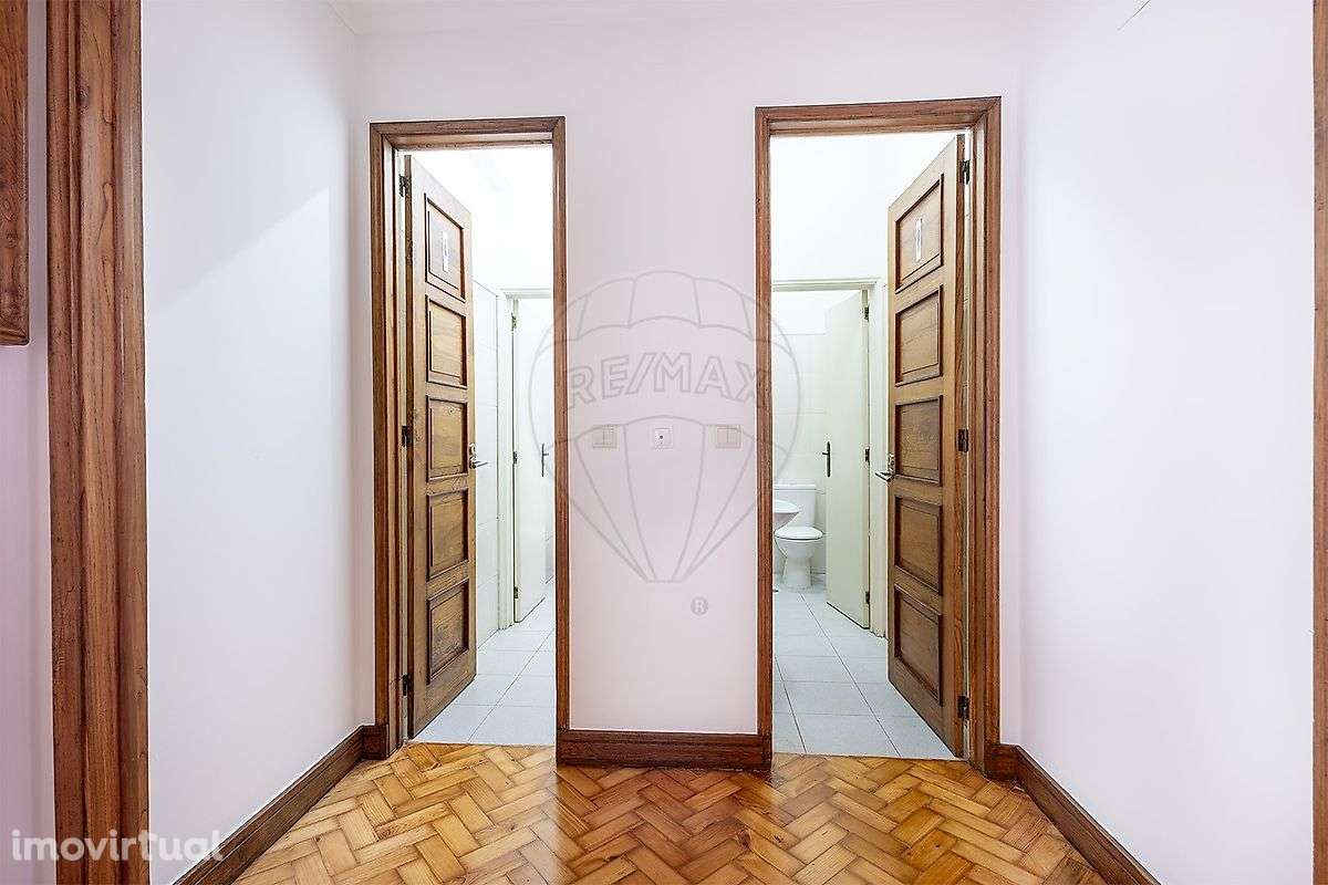 Escritório  para arrendamento - Grande imagem: 3/8